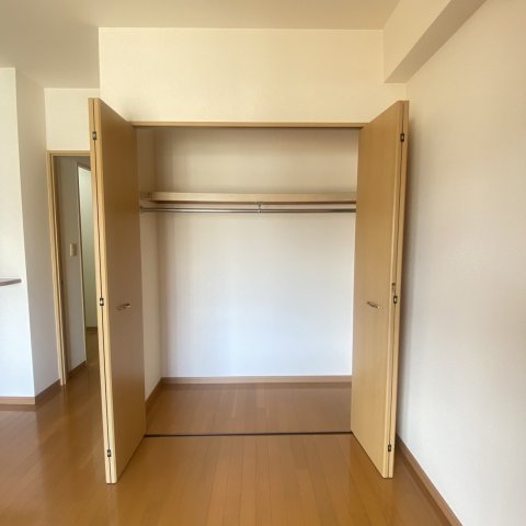 収納　※写真は別号室のものですので現状優先とさせていただきます