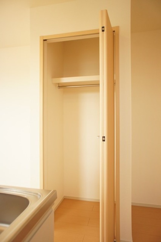 収納　図面と現状に相違がある場合には現状を優先