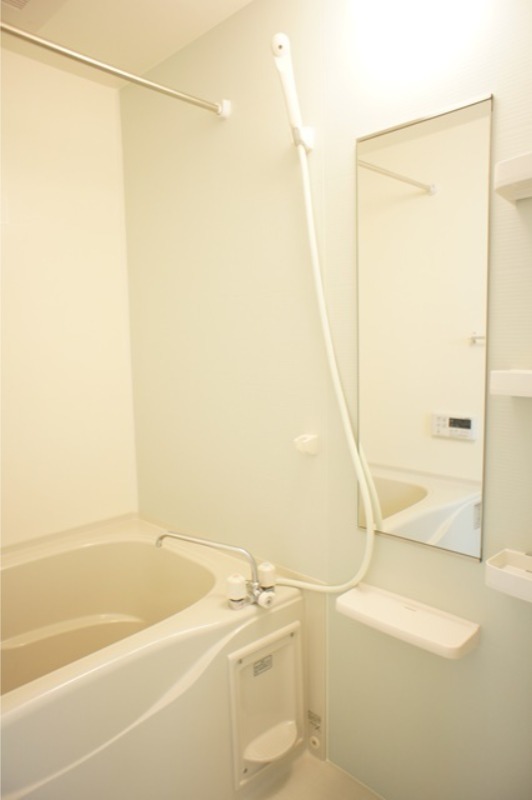 バス・シャワールーム　図面と現状に相違がある場合には現状を優先