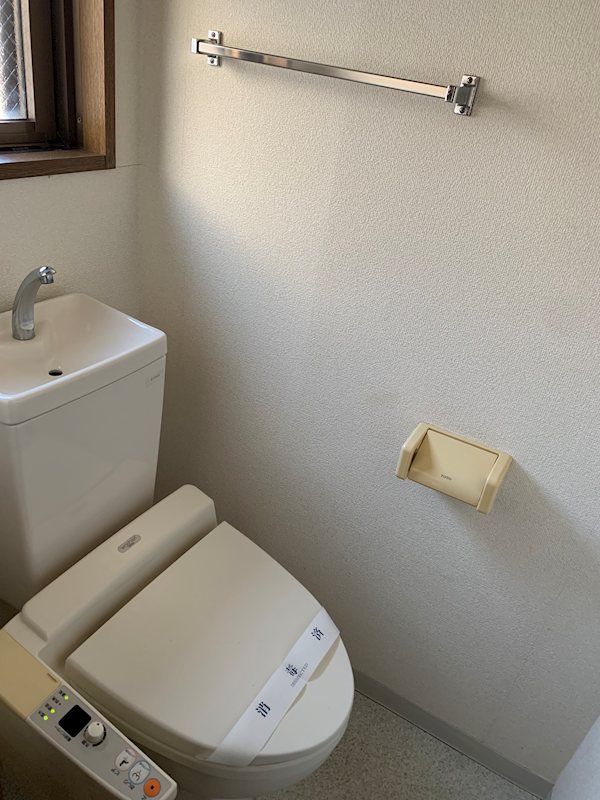 トイレ　反転間取り参照