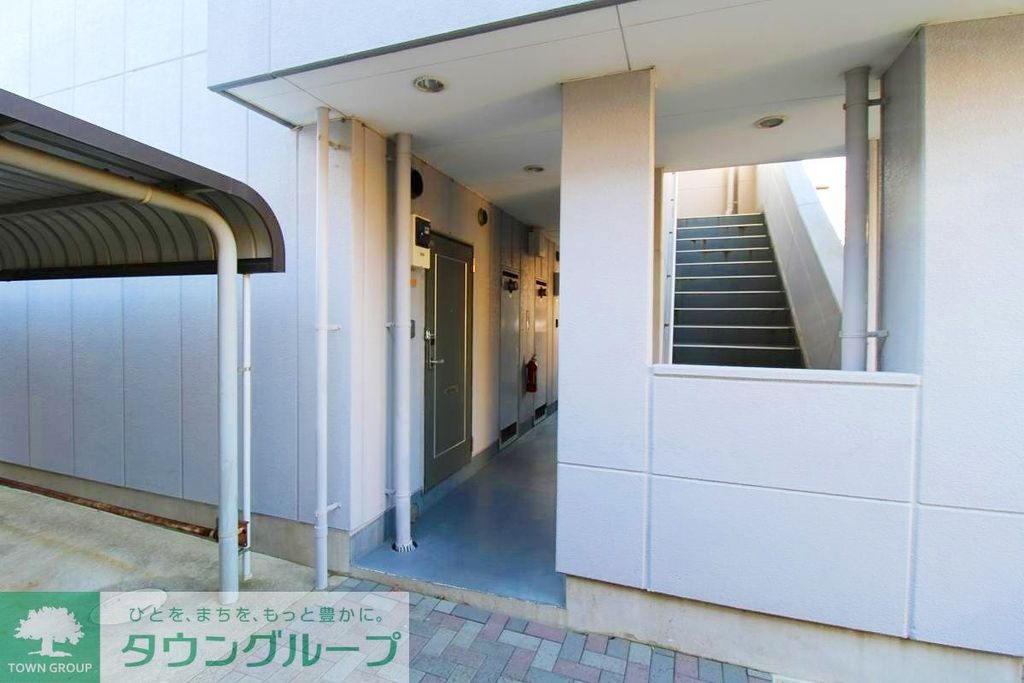 エントランス　エントランス