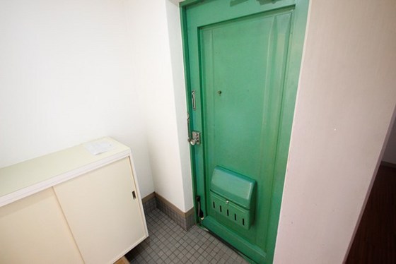 玄関　※別部屋の写真です