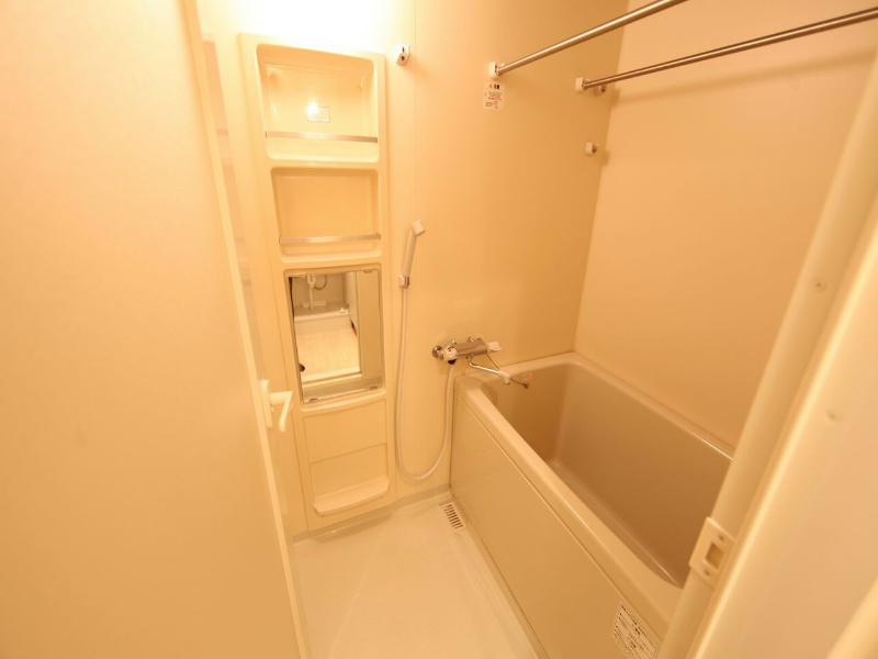 バス・シャワールーム　浴室暖房乾燥機付　24時間換気機能付バスルーム