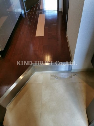 居室・リビング　個人の部屋や寝室として使える洋室です