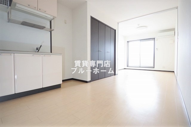 居室・リビング　7.1帖の洋室です！