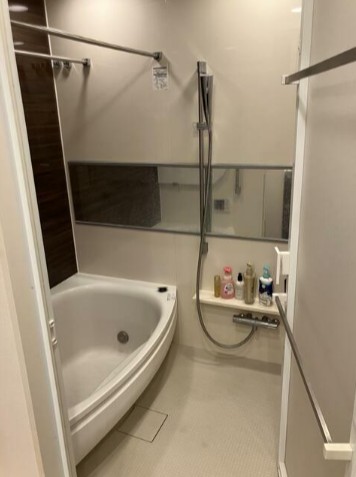 バス・シャワールーム　※家具付き物件です（撤去可能）