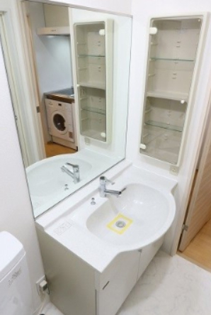 洗面設備　別部屋参考写真