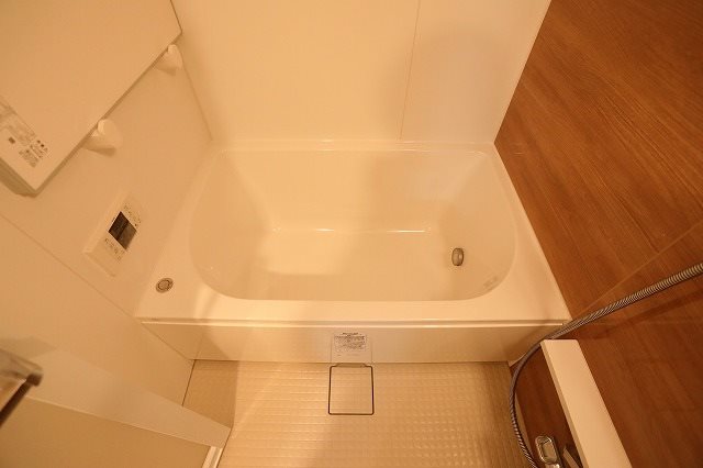 バス・シャワールーム　バス※別部屋参考写真