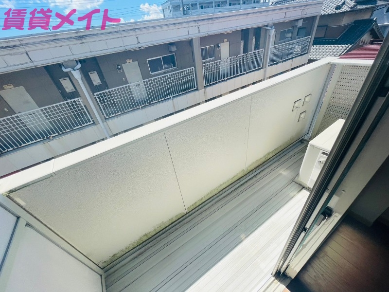 バルコニー　同型参考写真
