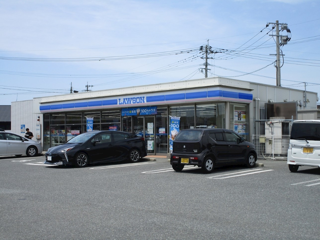 コンビニ　ローソン 御船スポーツセンター前店（コンビニ）まで309m