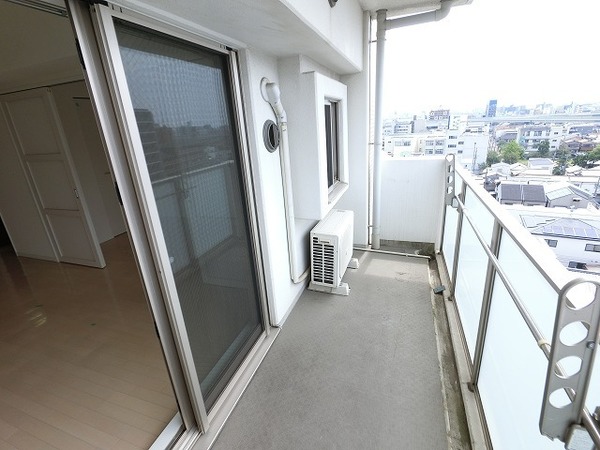 バルコニー　日当たり良好