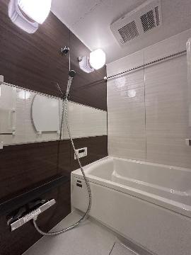 バス・シャワールーム　バス