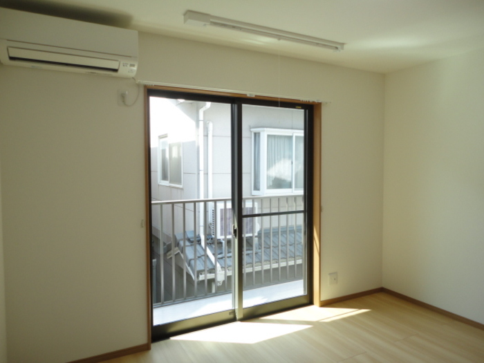 居室・リビング　コーポかしわ