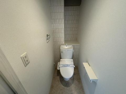 トイレ　シャワー付トイレ