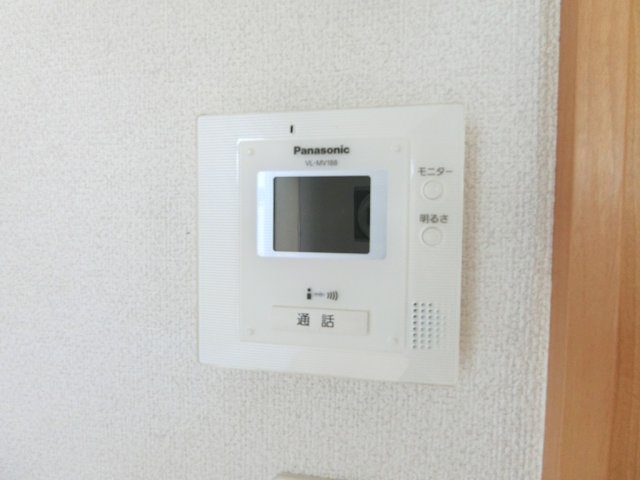 セキュリティ　モニター付きインターホン