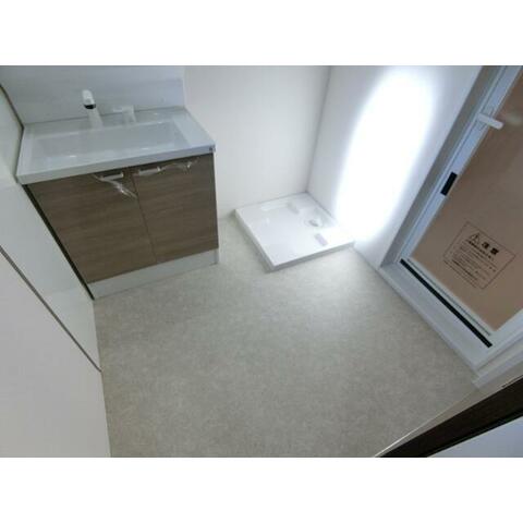 洗面設備　使いやすい洗面所です