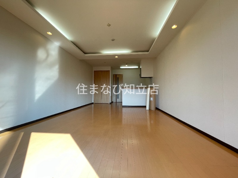 居室・リビング　同タイプ別室