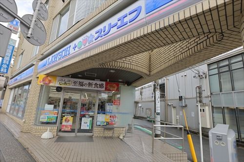 コンビニ　ローソン ＬＴＦ野比駅前（コンビニ）まで911m