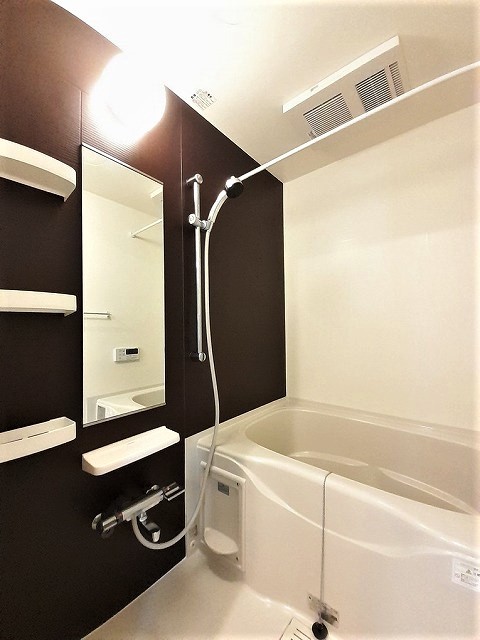 バス・シャワールーム　バス