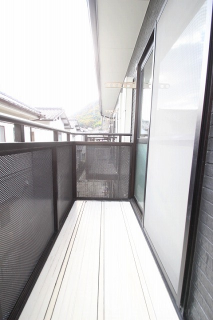 バルコニー　写真は別号室のものです