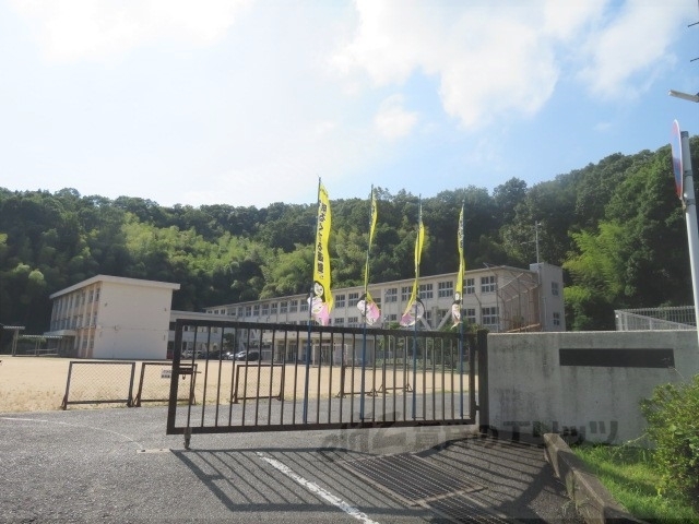 小学校　三笠小学校（小学校）まで650m