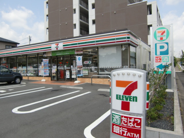 コンビニ　セブンイレブン西片倉３丁目店（コンビニ）まで428m