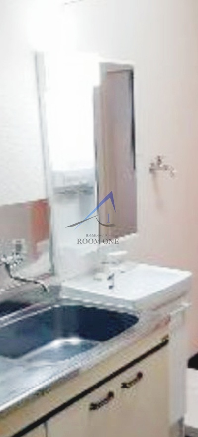 洗面設備　洗面台です。