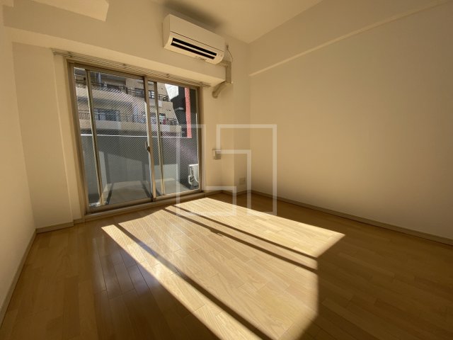 居室・リビング　アーデン堺筋本町　洋室