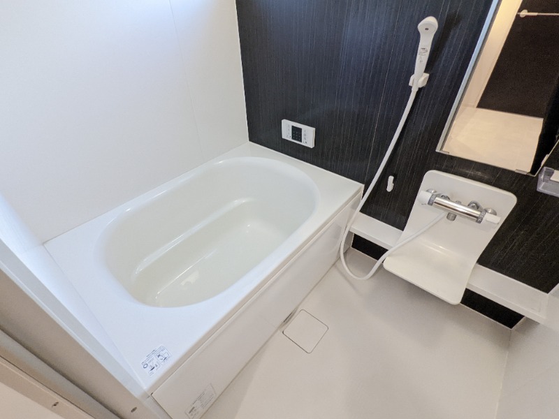 バス・シャワールーム　図面と現状に相違がある場合には現状を優先