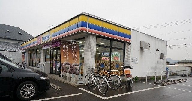 その他　ミニストップさんまで1800m