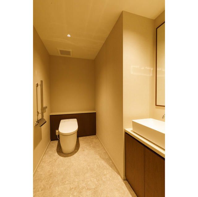 トイレ　参考写真