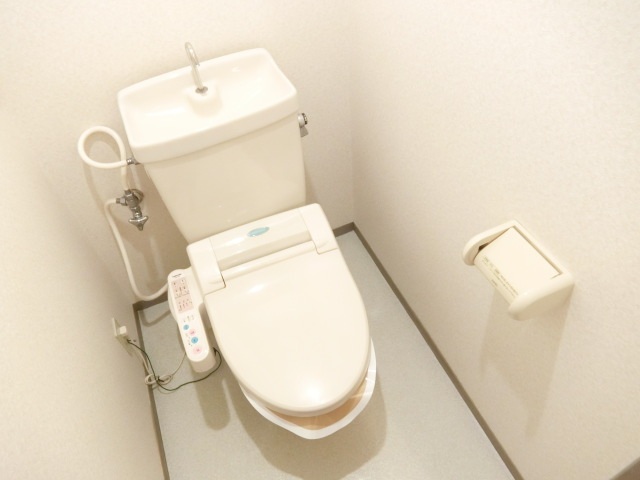 トイレ　ウォシュレット
