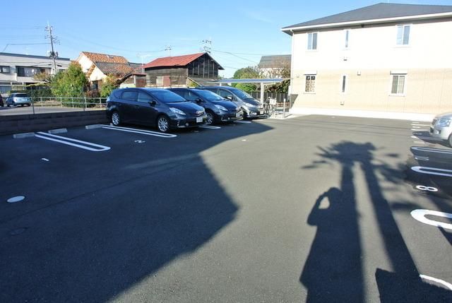 駐車場　☆駐車場☆