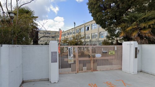 小学校　京都市立伏見住吉小学校（小学校）まで316m
