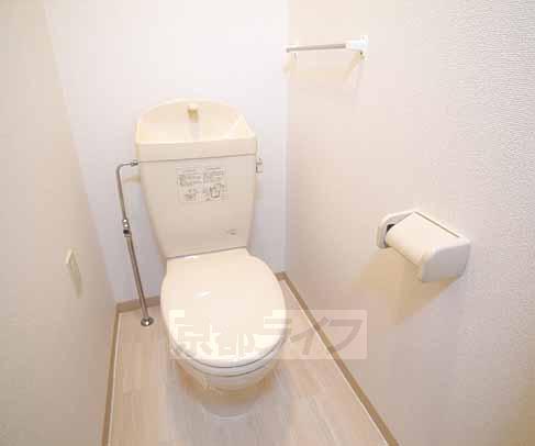 トイレ　清潔感のあるトイレです。