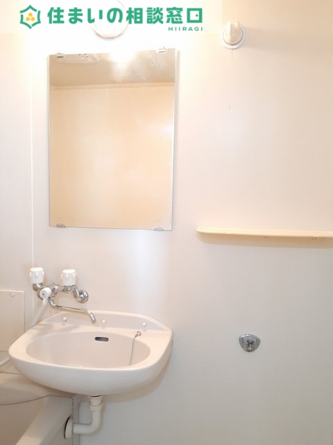 洗面設備　同型