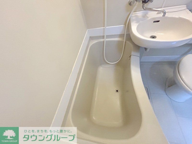 バス・シャワールーム　洗面