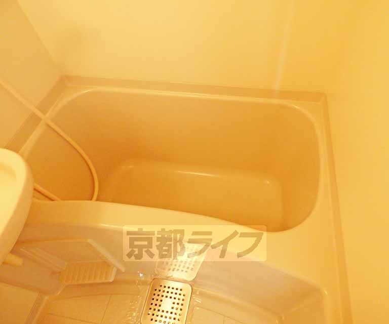 バス・シャワールーム　広いお風呂です。