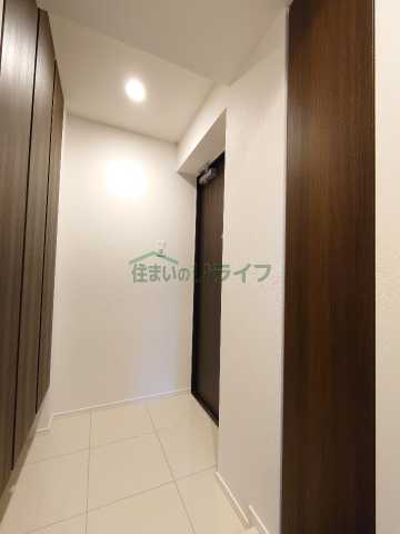 玄関　リビオメゾン入谷