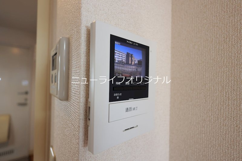 セキュリティ　突然の来客にも安心なモニター付インターホン！