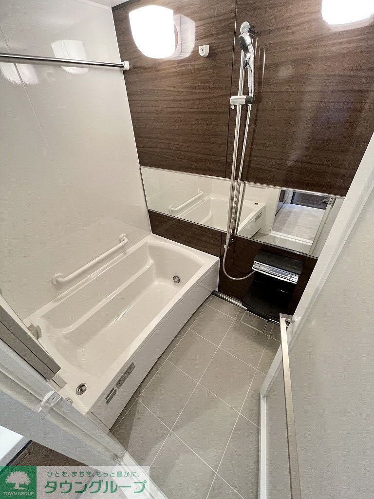 バス・シャワールーム　バス