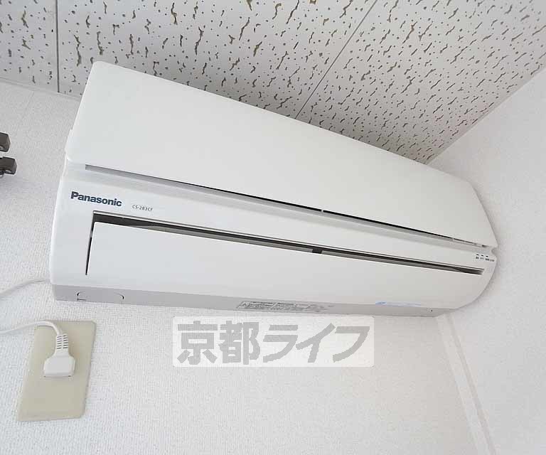 その他設備　エアコン１基ございます。