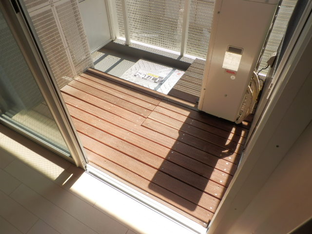 バルコニー　バルコニー