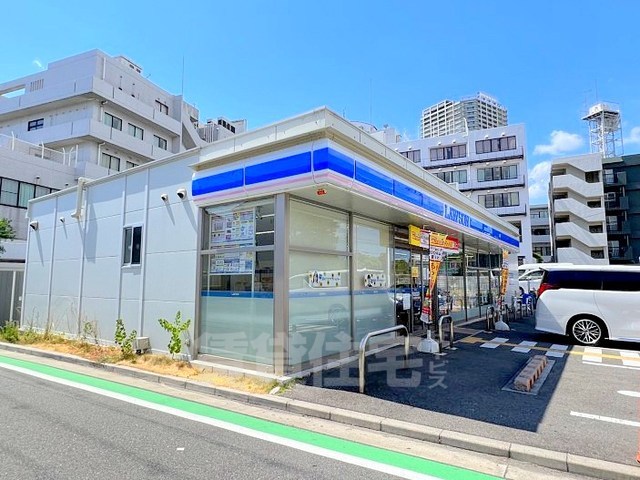 コンビニ　ローソン　摂津南千里丘店（コンビニ）まで467m