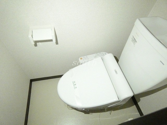 フジパレス駒林のトイレ写真