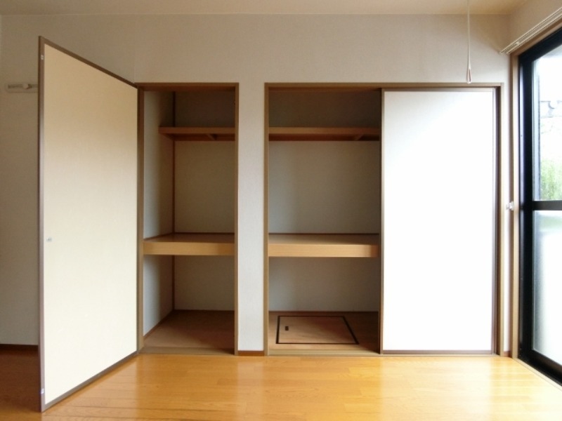 収納　図面と現状に相違がある場合には現状を優先