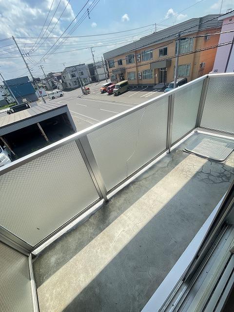 バルコニー　バルコニー