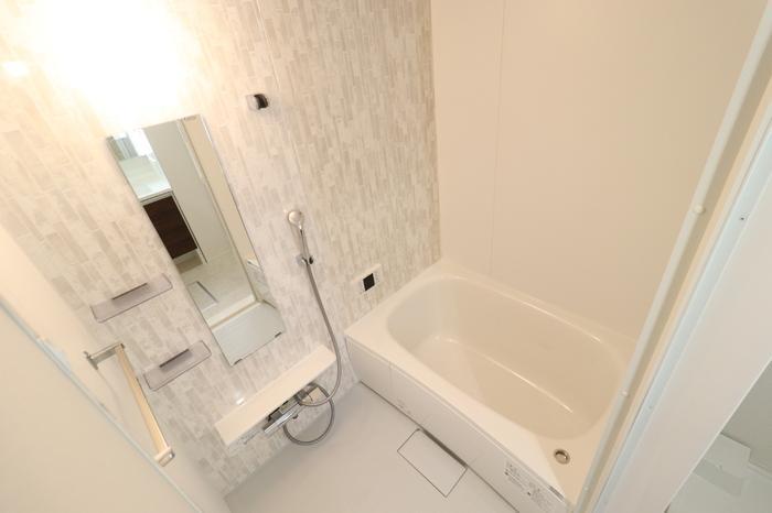 バス・シャワールーム　バスルーム