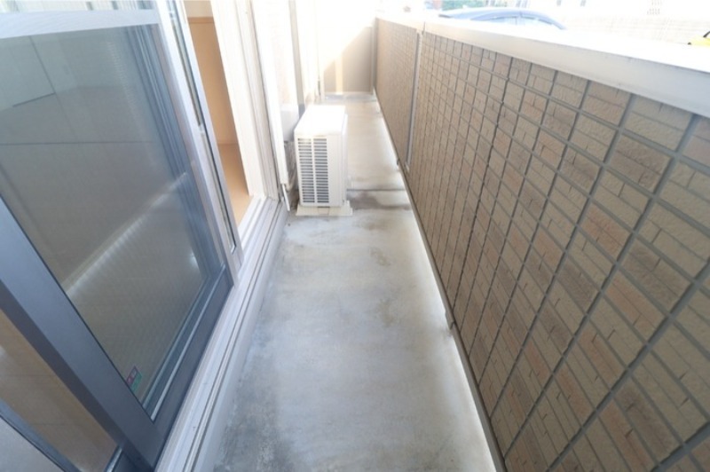 バルコニー　図面と現状に相違がある場合には現状を優先