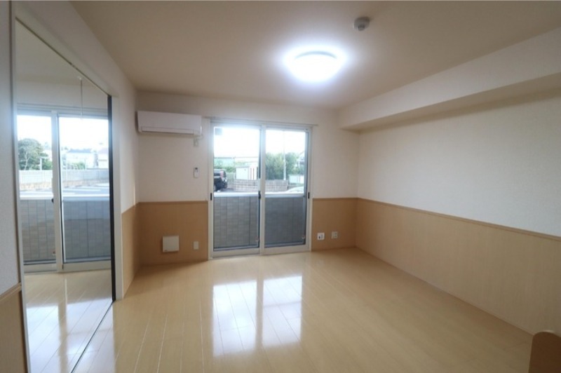 居室・リビング　図面と現状に相違がある場合には現状を優先